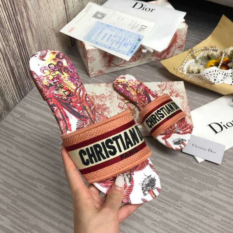 Dior DWAY Slide Slipper Sandals (Replica)