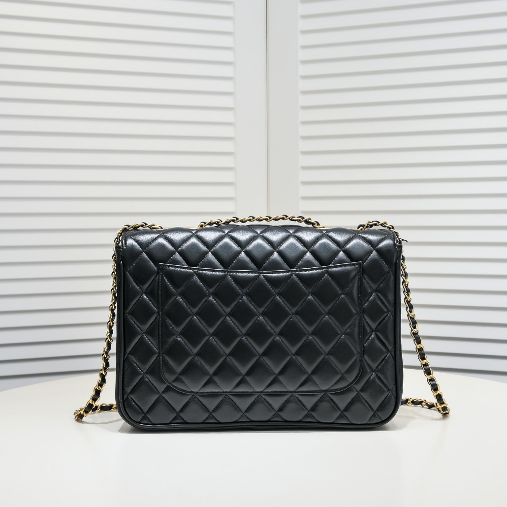 Chanel Classic Flap Bag Shoulder Bag Handbag