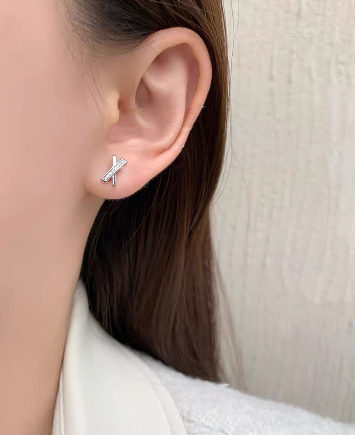 Tiffany Atlas® X Earrings, White Gold & Rose Gold
