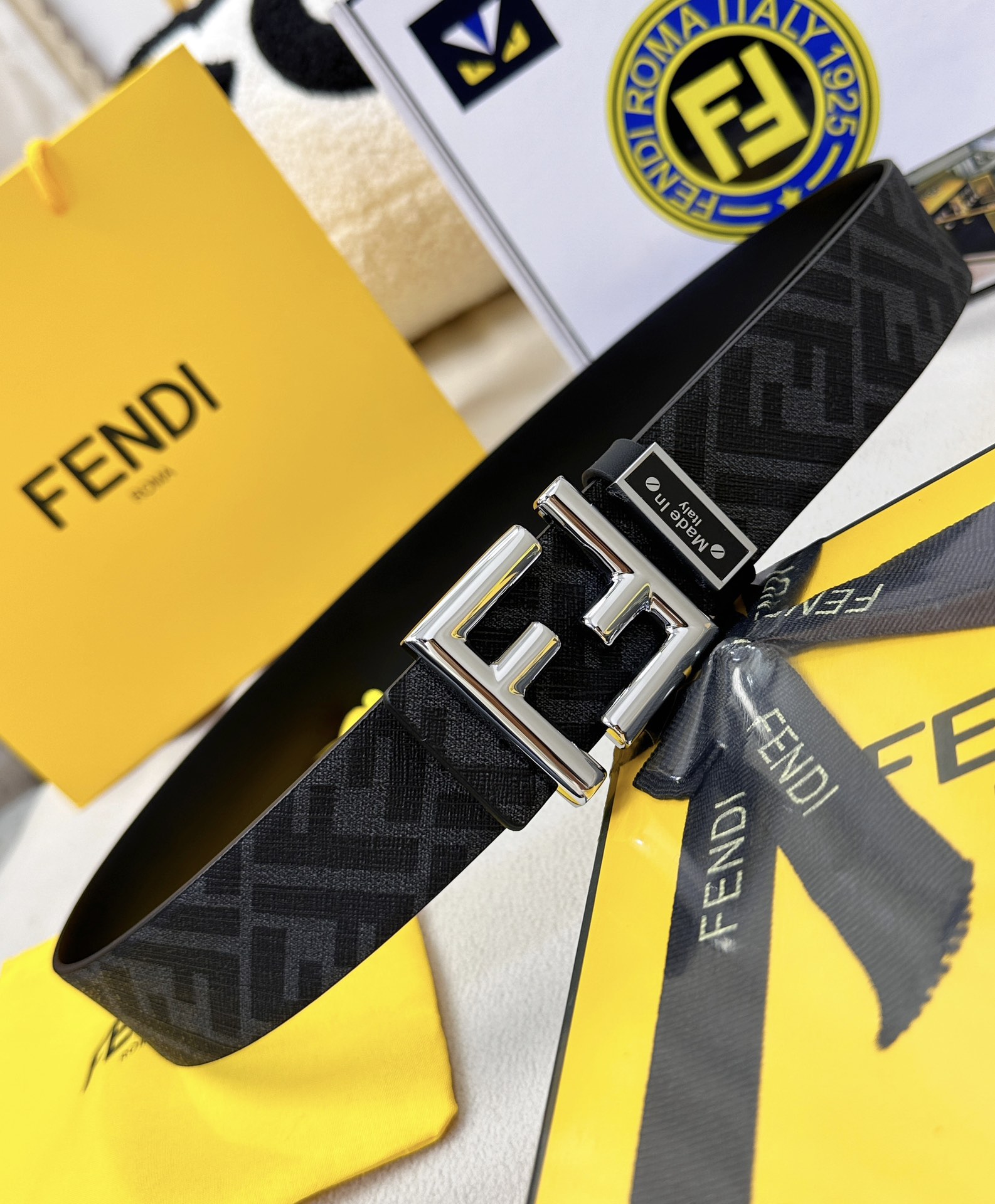Fendi Leather Belts 1:1 Mirror Version
