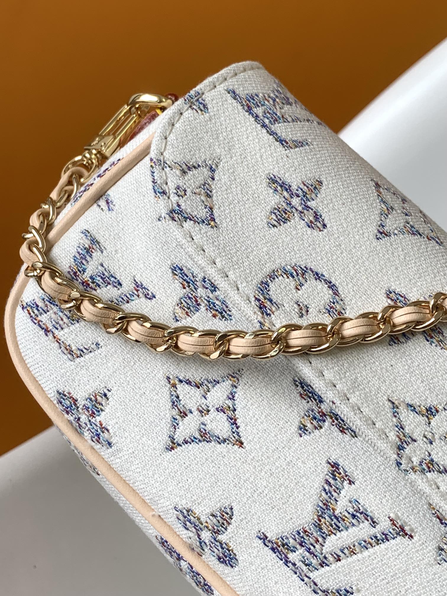 Louis Vuitton 10A Handbag Shoulder Bag Top Mirror Quality Version Wallet on Chain Ivy M83499