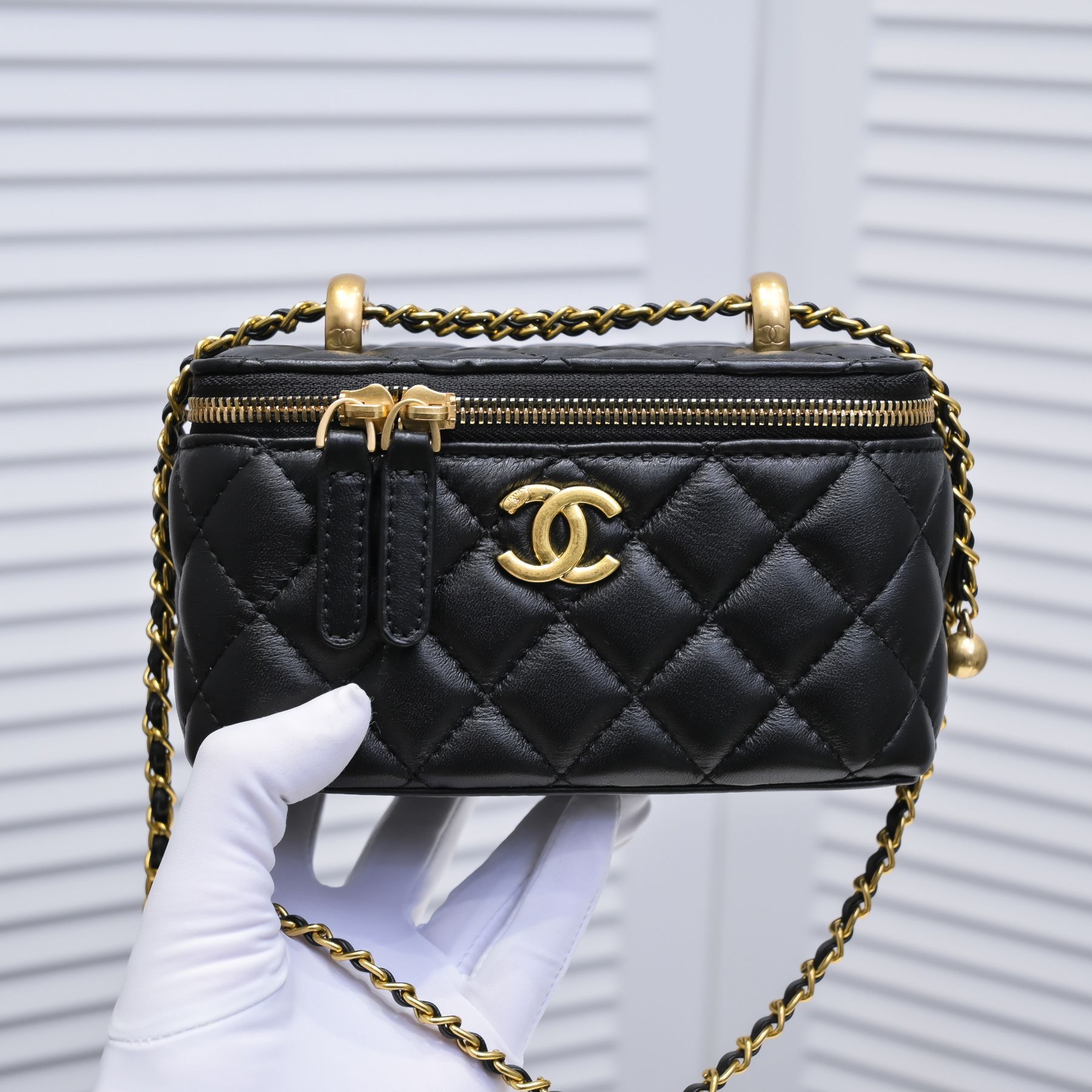 Chanel Cosmetics Box Makeup Shoulder Bag Handbag