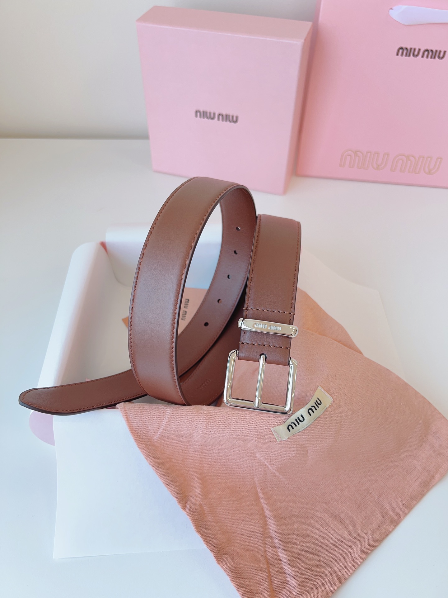 MiuMiu Leather Belts 1:1 Mirror Version