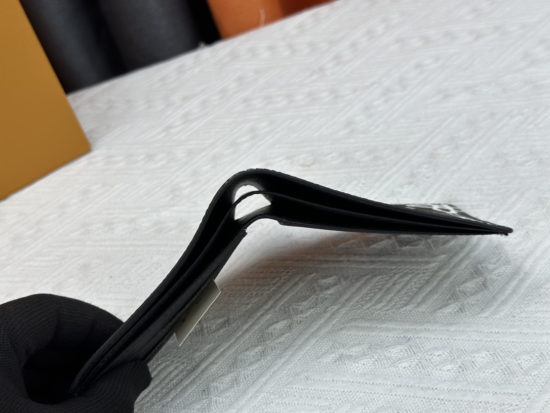 Louis Vuitton Brazza Damier Graphite Pixel N60895 M40452 Wallet Bag Handbag