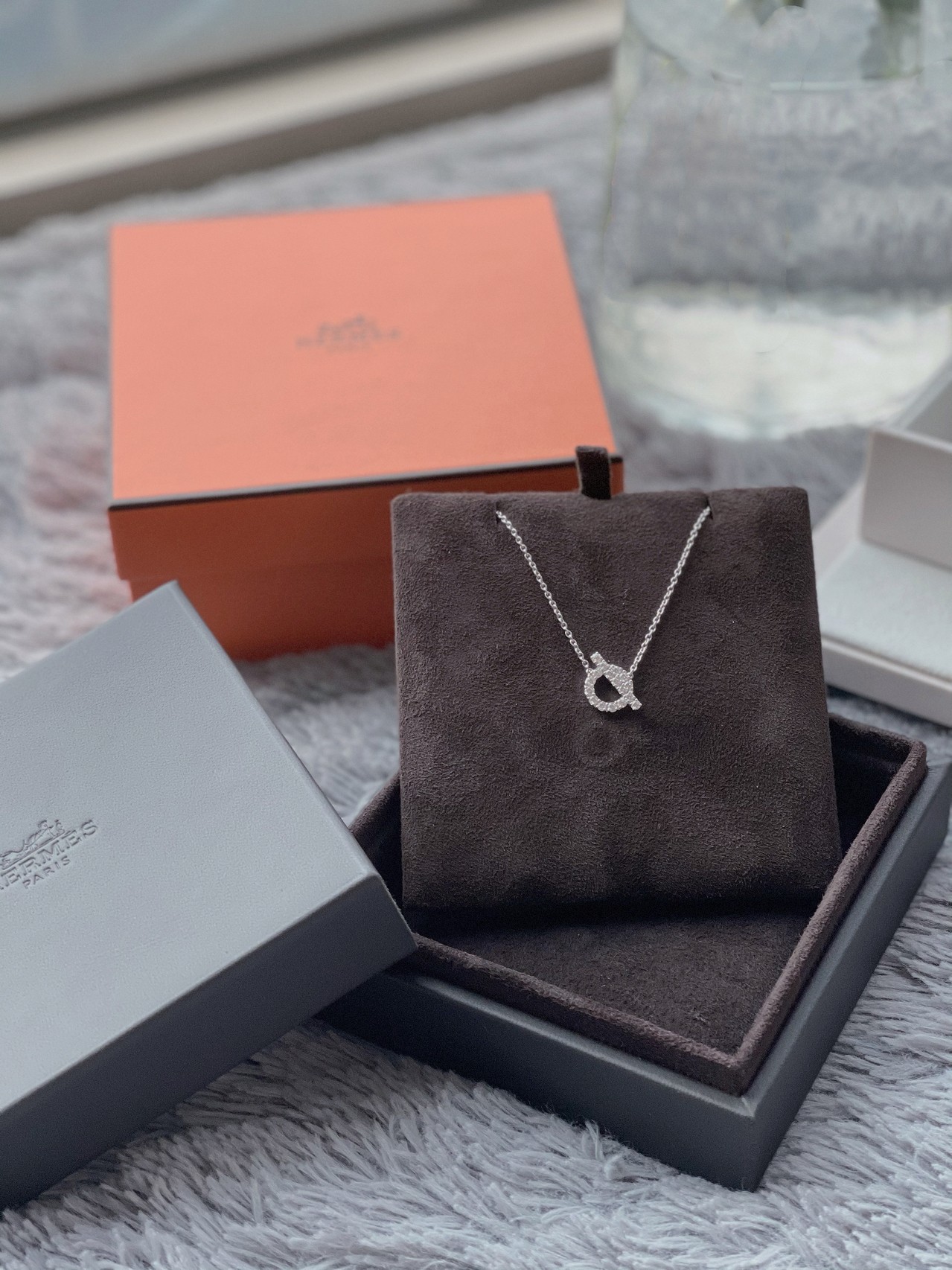 Hermes Q-Shape Necklace with Diamonds