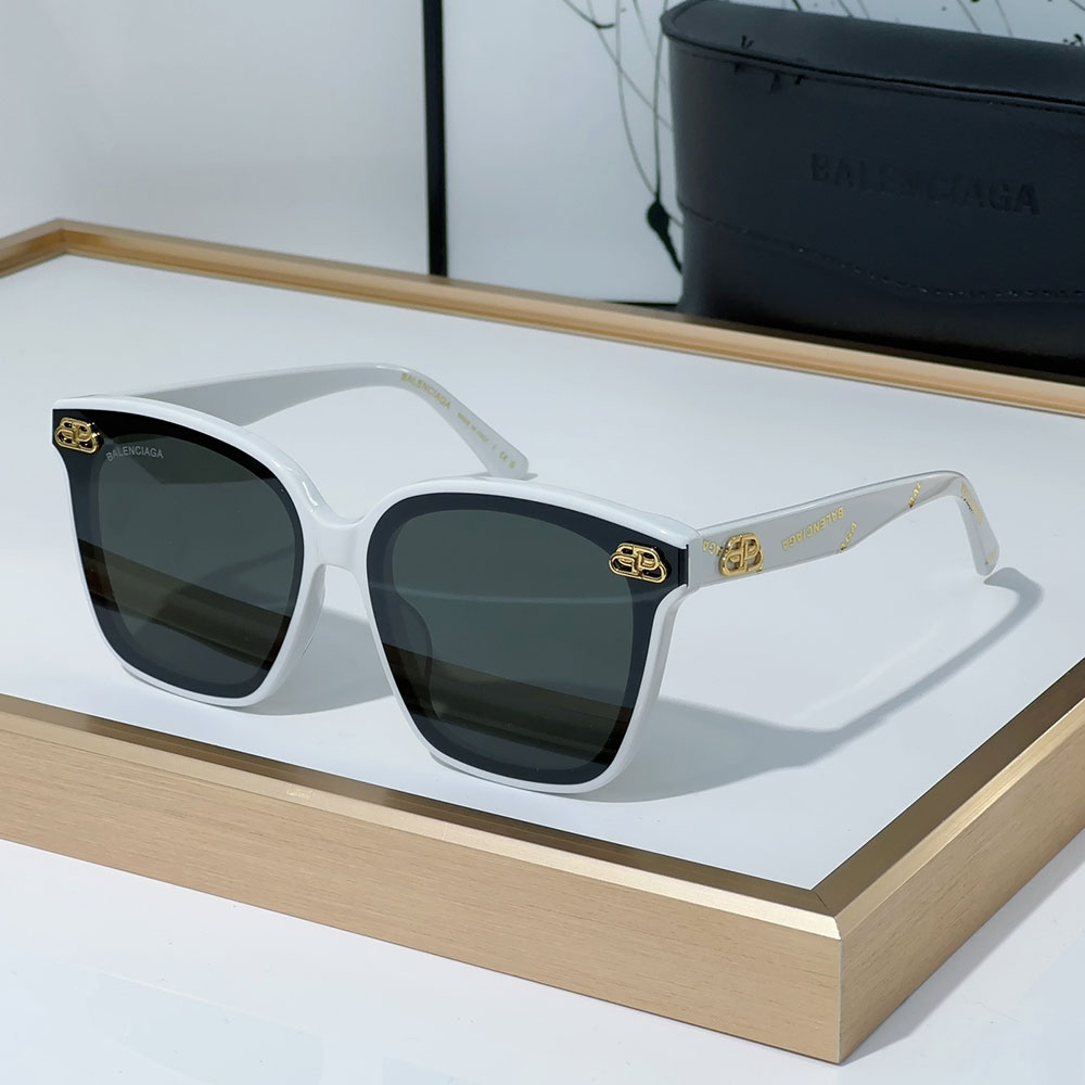 Balenciaga Mirror leg Logo  sunglasses Top quality （Replica）