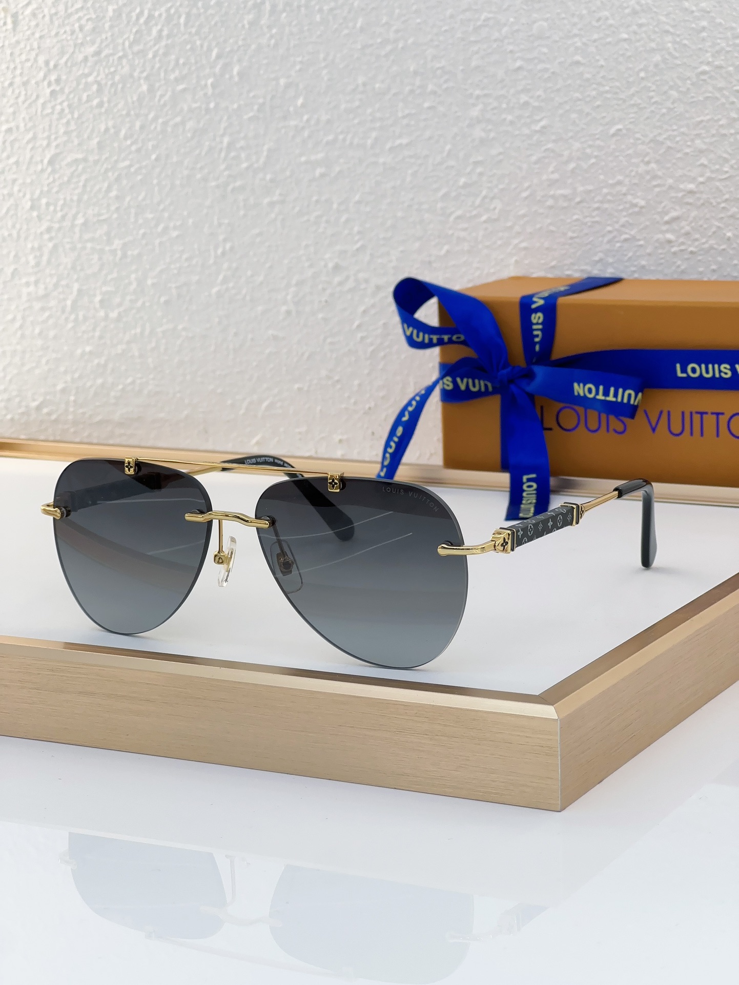 Louis Vuitton LV Sunglasses