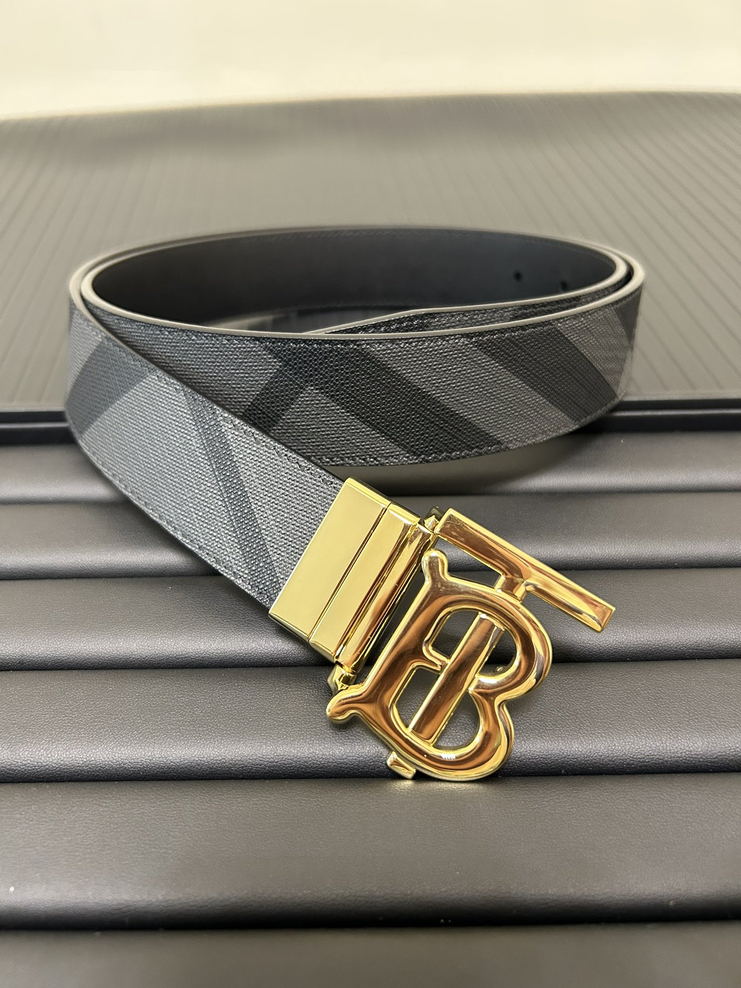 Burberry Leather Belts 1:1 Mirror Version