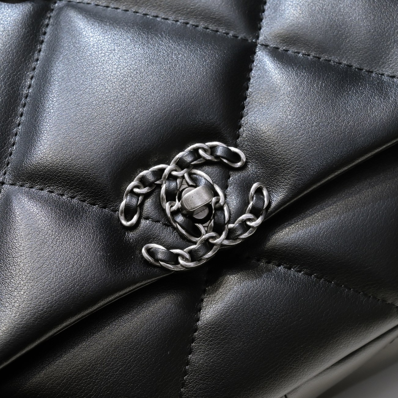 Chanel Lambskin Quilted Large19 Flap Shoulder Bag Handbag