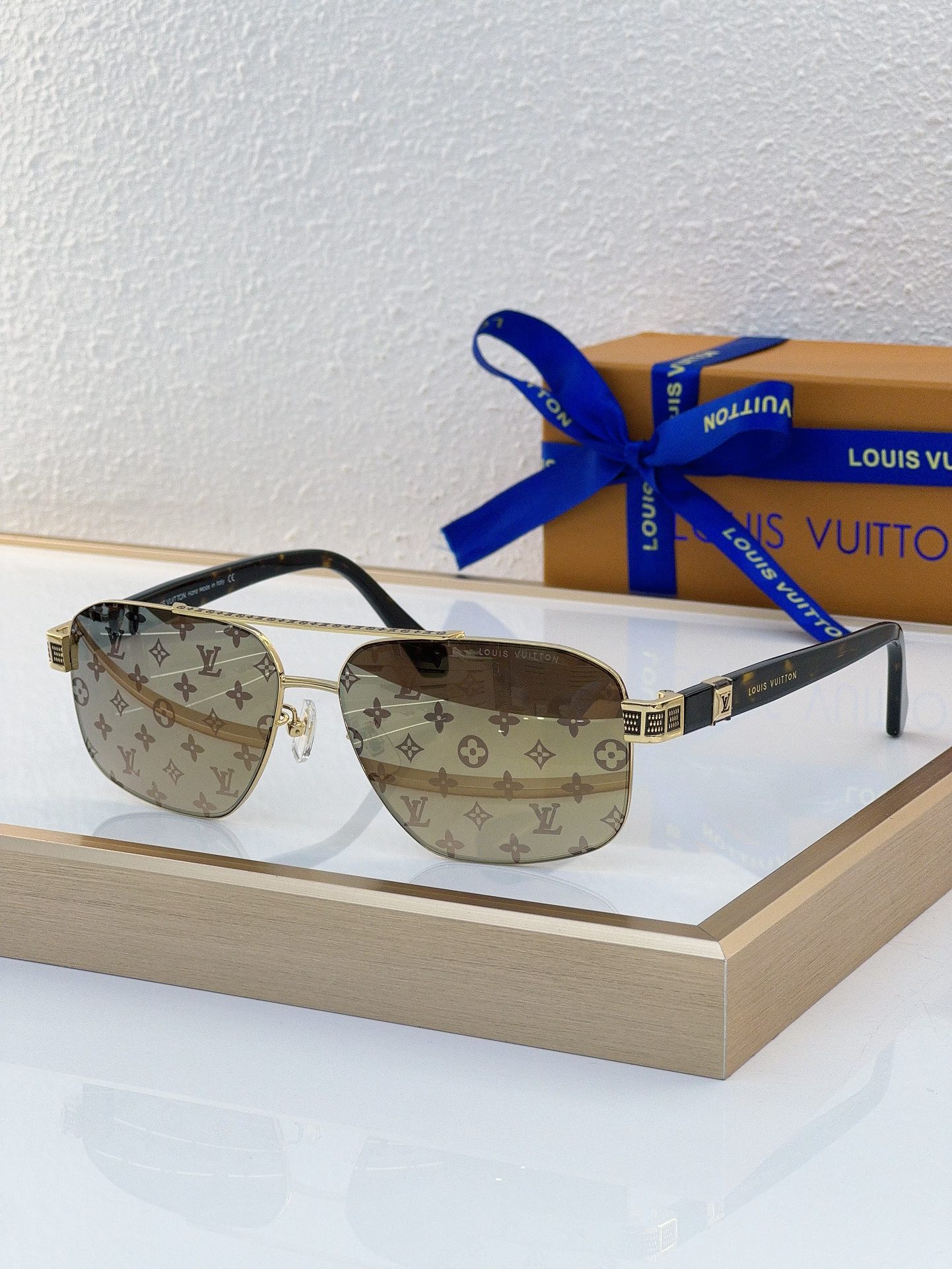 Louis Vuitton LV Sunglasses