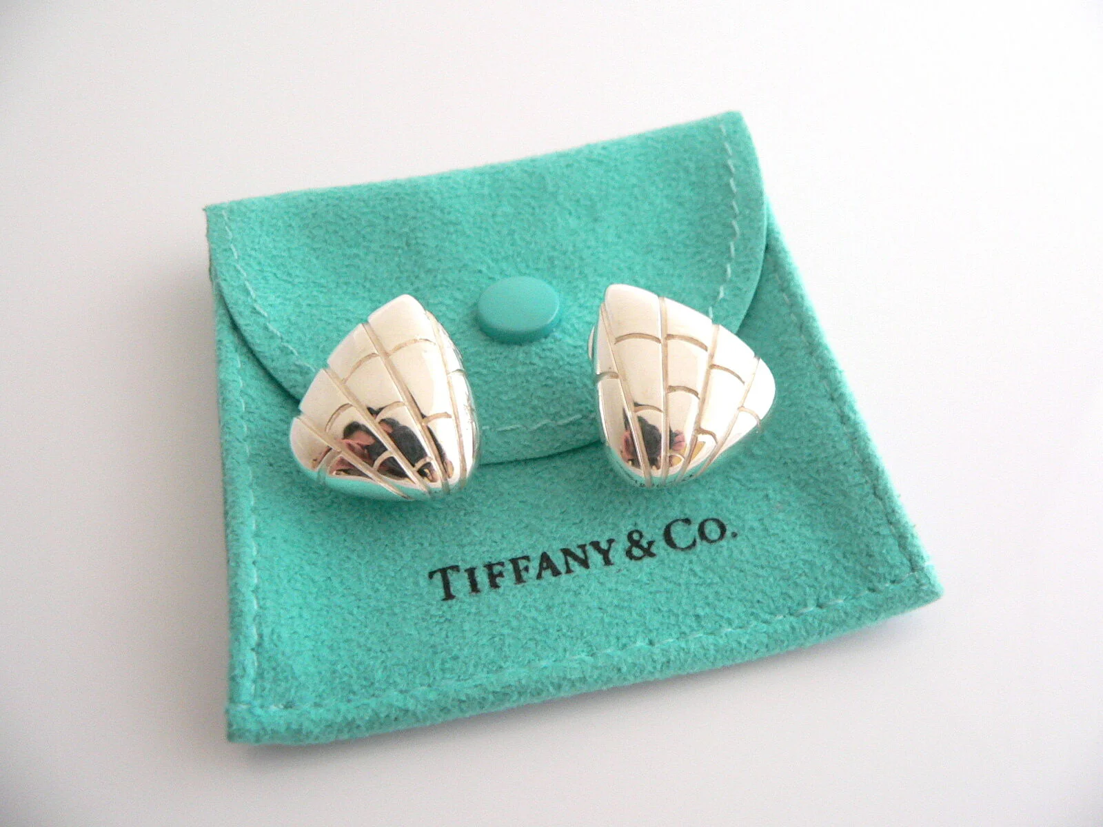 Tiffany & Co Silver Crocodile Triangle Textured Wide Hoops Earrings Studs Gift