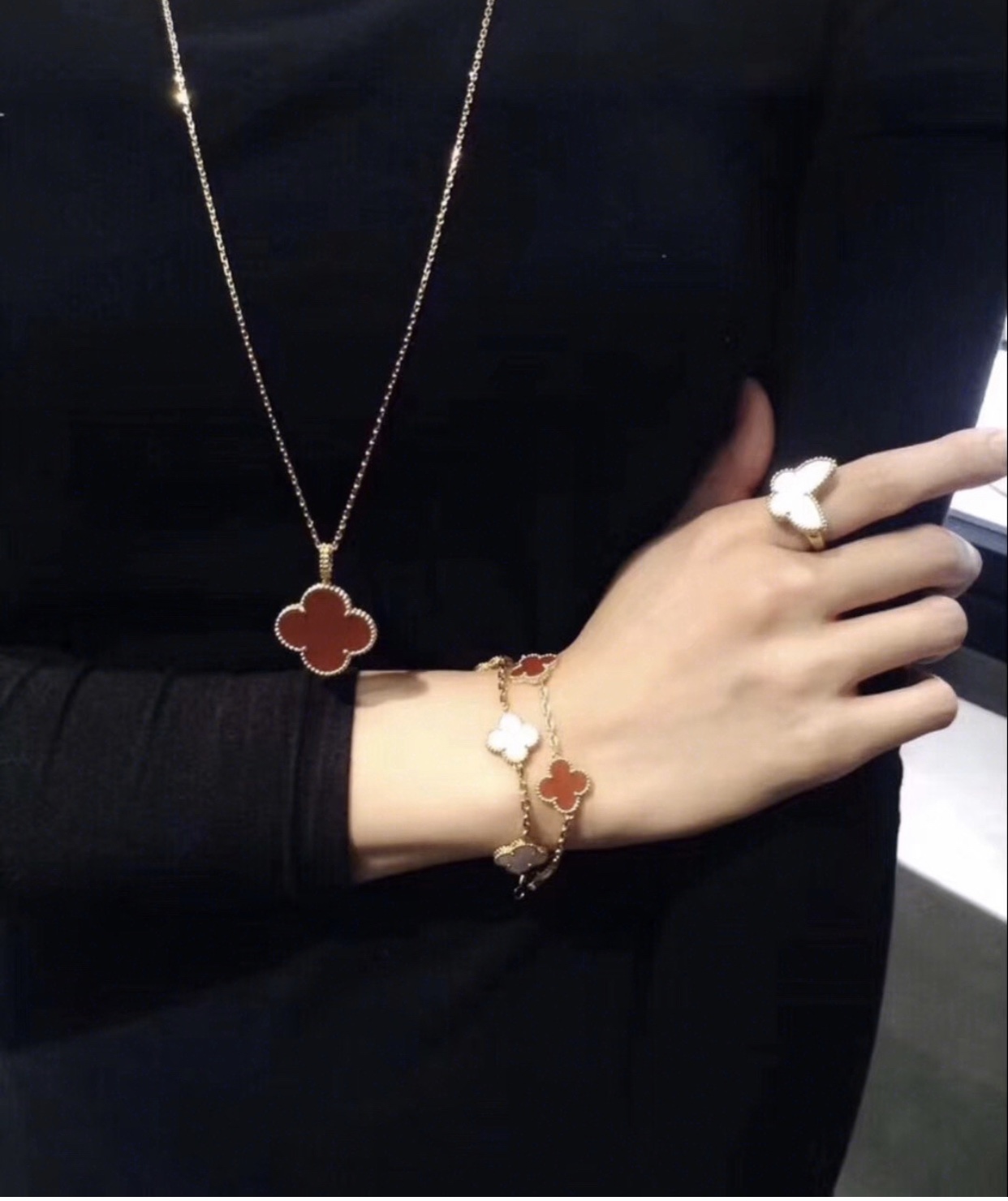 Clover Necklace,Van Cleef Four Leaf Clover Necklace Dupe, Magic Alhambra long Necklace, Sliver & Gold-Plated & Logo Stamp