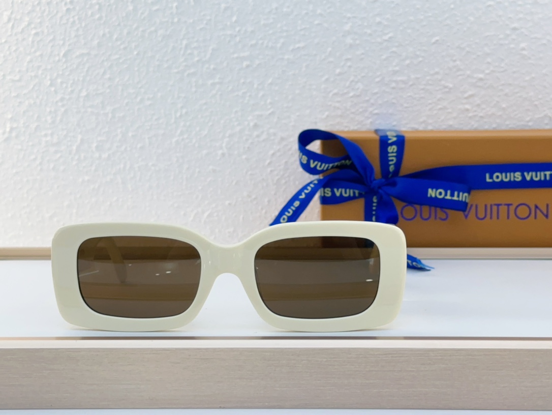 Louis Vuitton LV Sunglasses