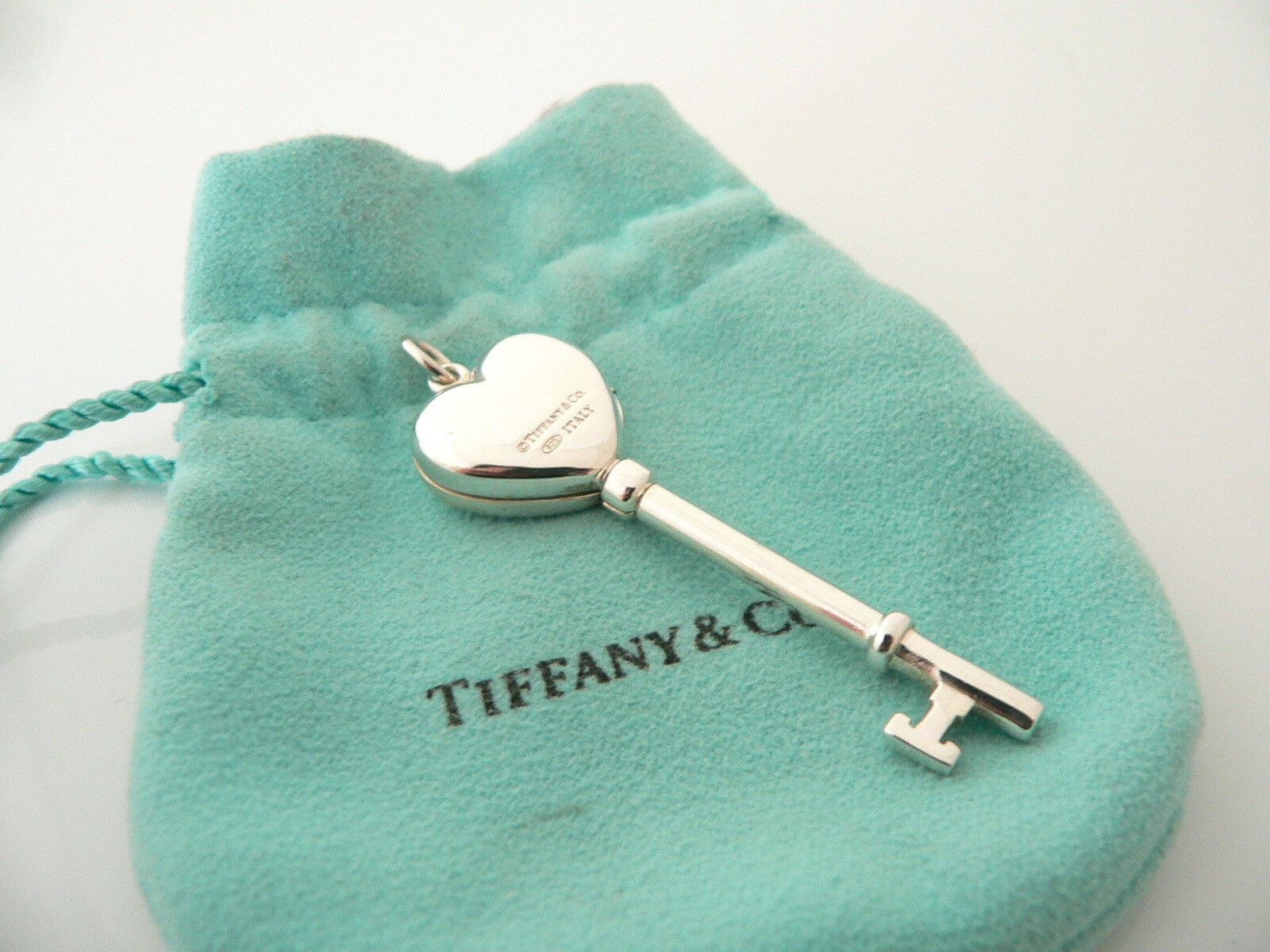 Tiffany & Co Heart Key Locket Pendant Charm 4 Necklace Love Gift Pouch T and Co