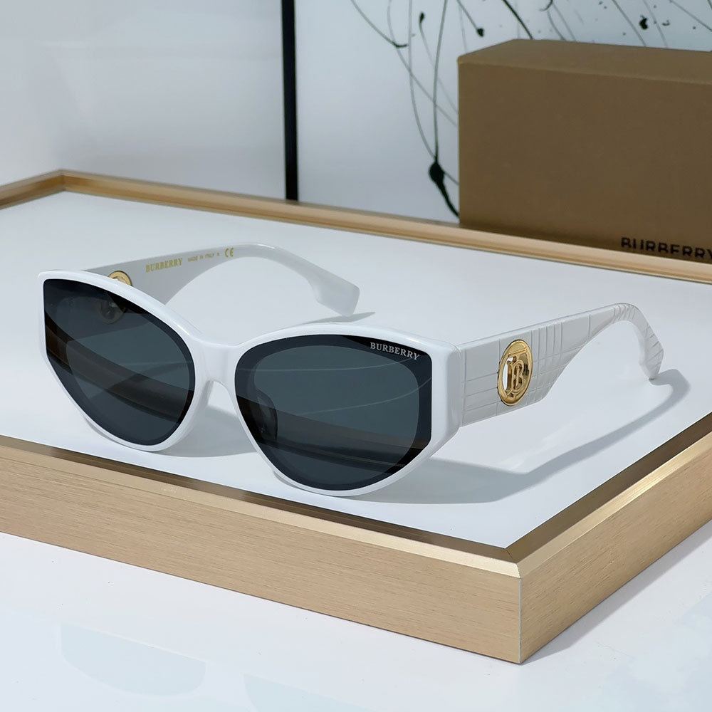Burberry  Mirror leg Hollowed out Logo  Sunglasses Top quality （Replica）