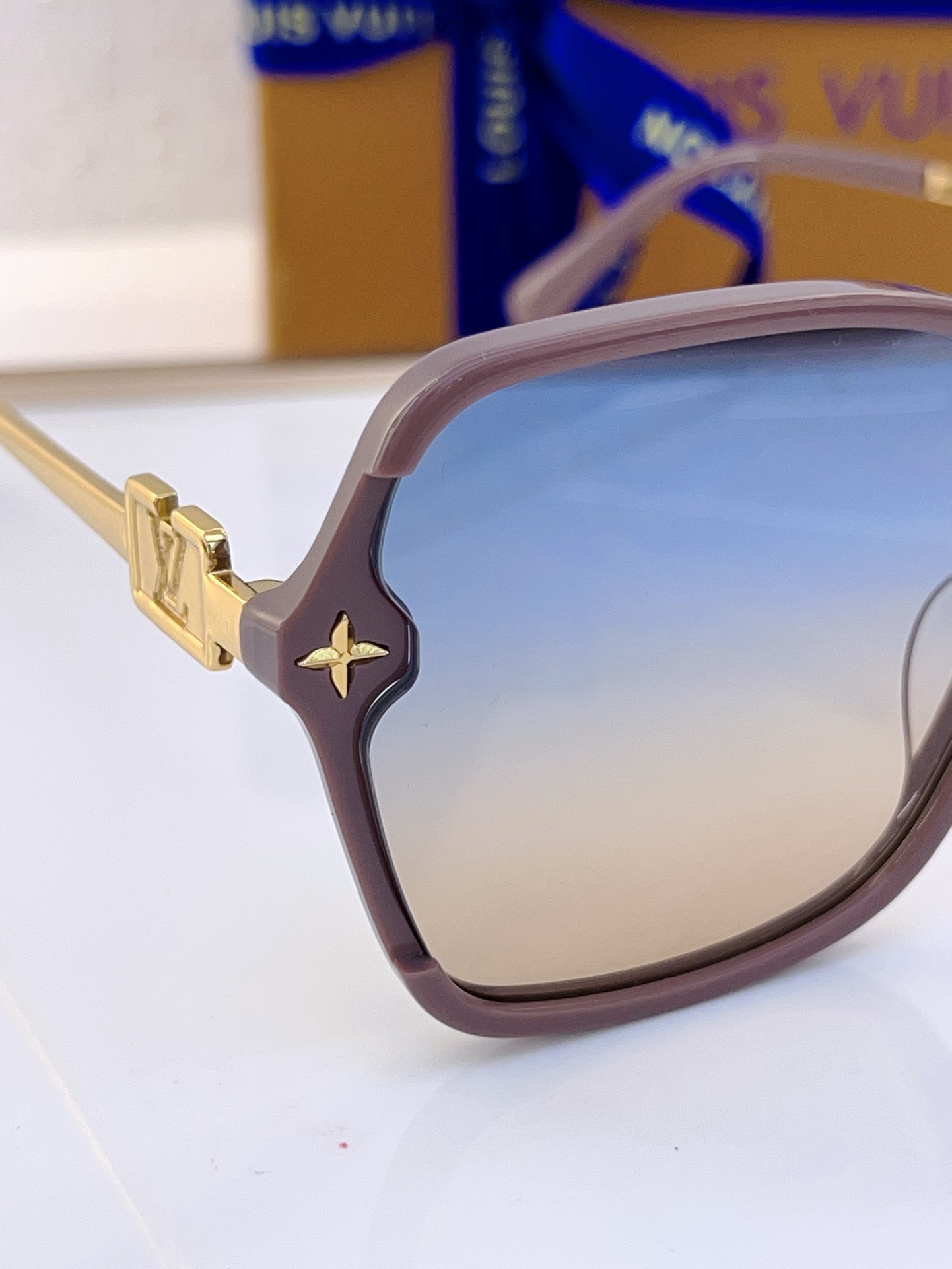 Louis Vuitton LV Sunglasses
