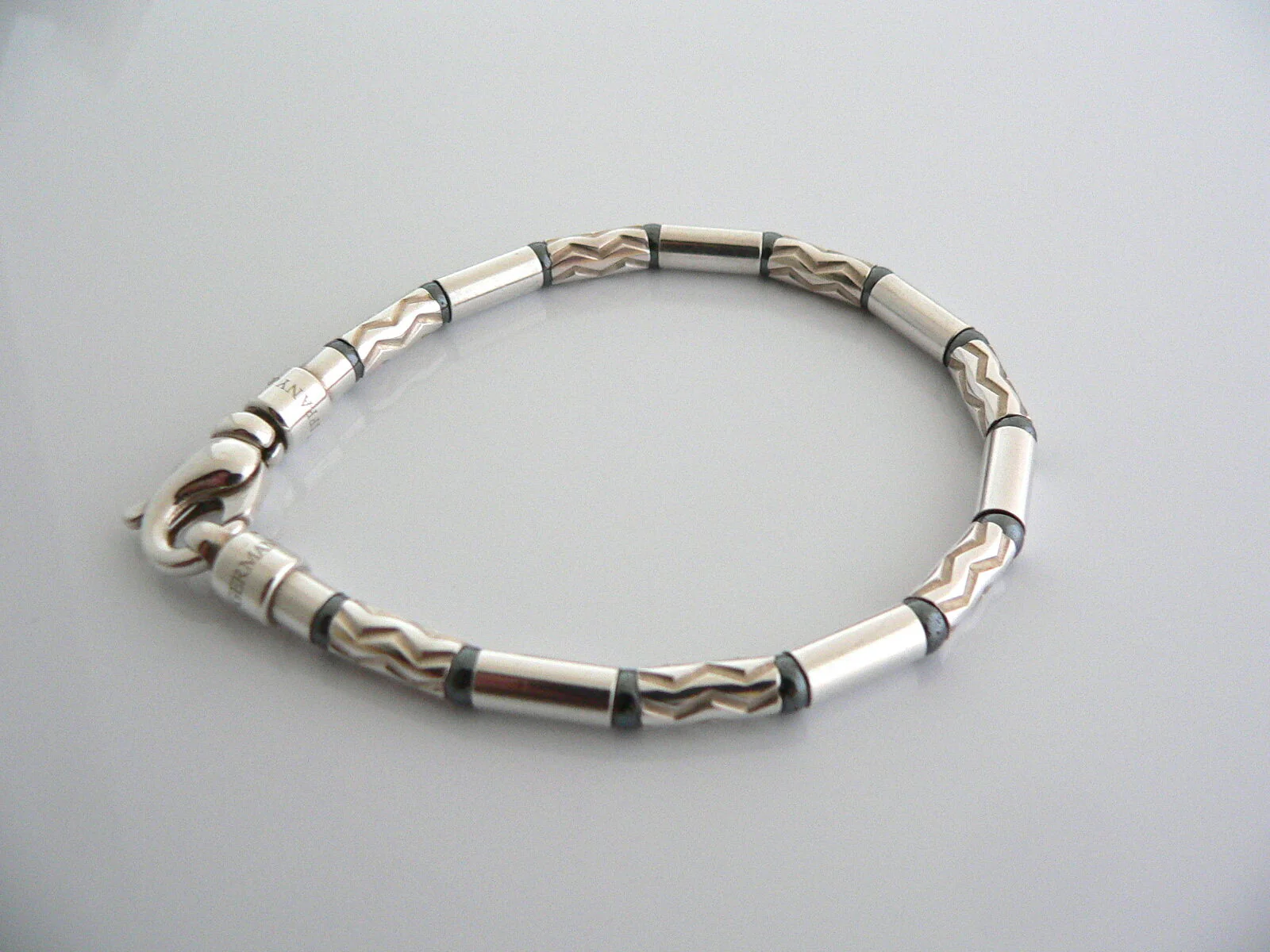 Tiffany & Co Silver Hematite Carved Bead Bracelet Bangle Rare Gift Cool Love