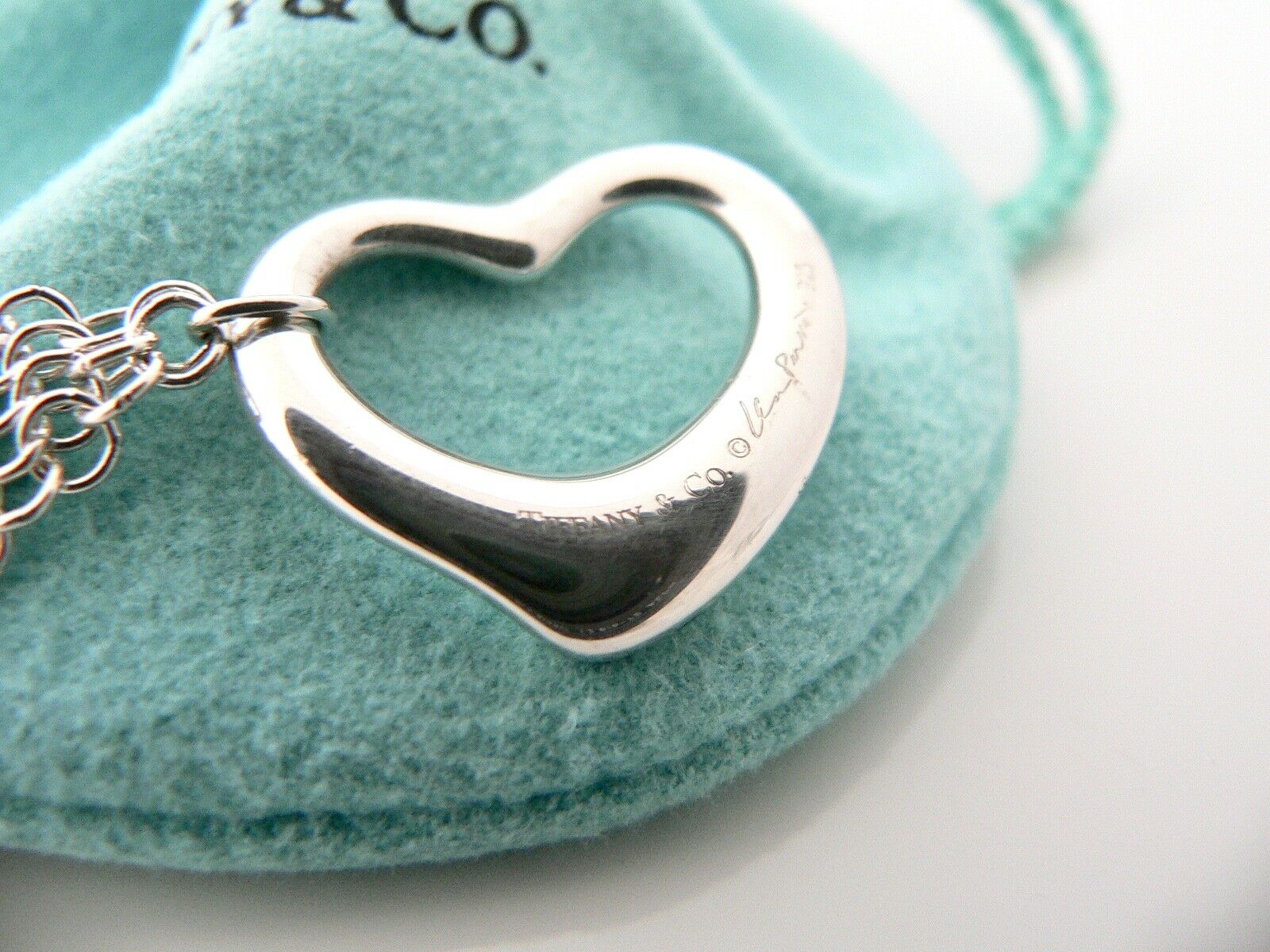 Tiffany & Co Silver Peretti Open Heart Mesh Bracelet Bangle Gift Pouch Love Art