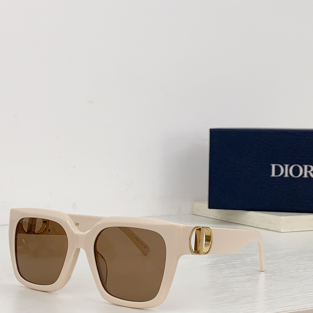 Dior Square Outdoor Sunglasses Top Quality (Replica）