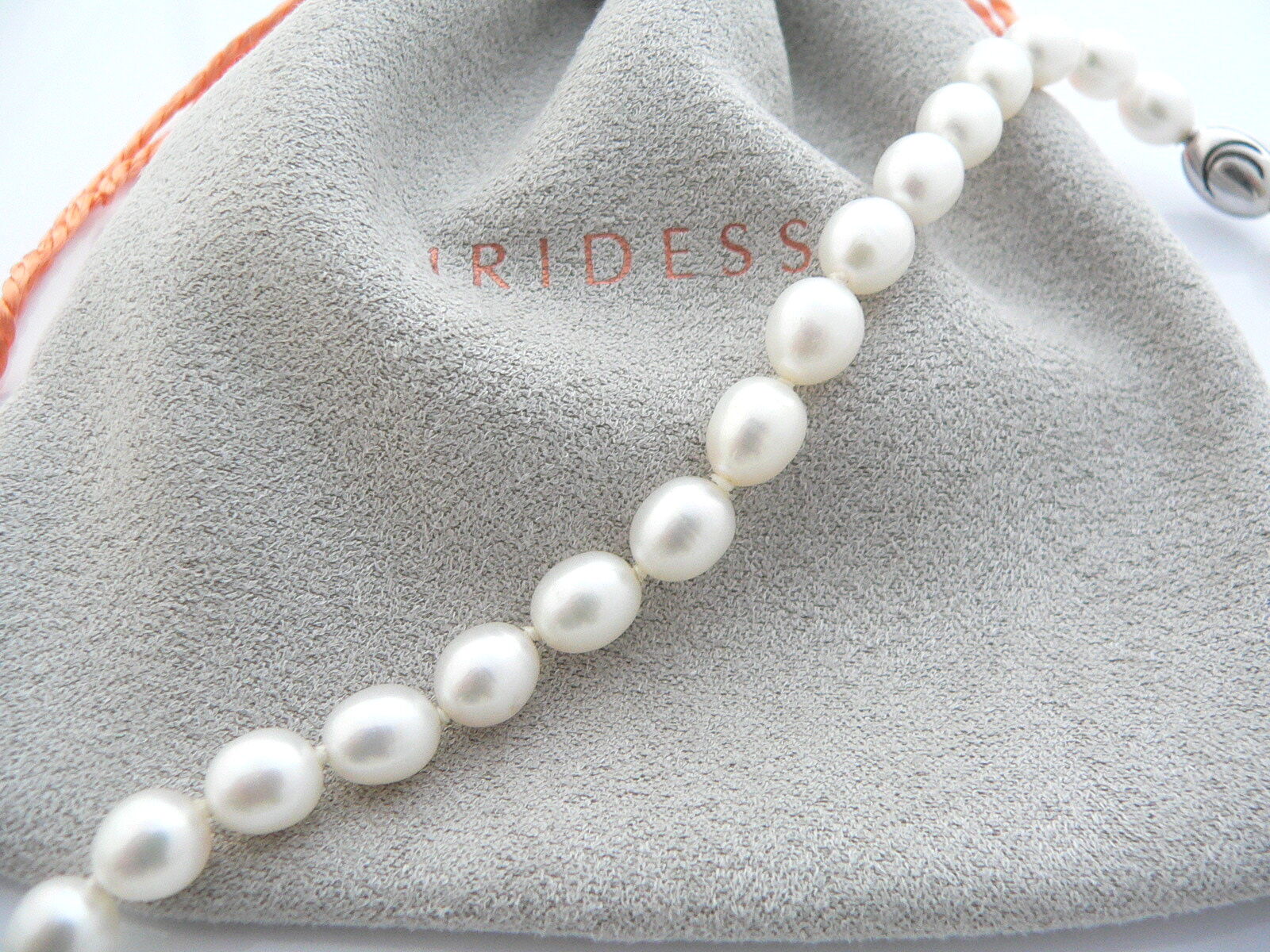 Iridesse Tiffany & Co Pearl Necklace Strand Clasp Love Gift Pouch 925 T and Co