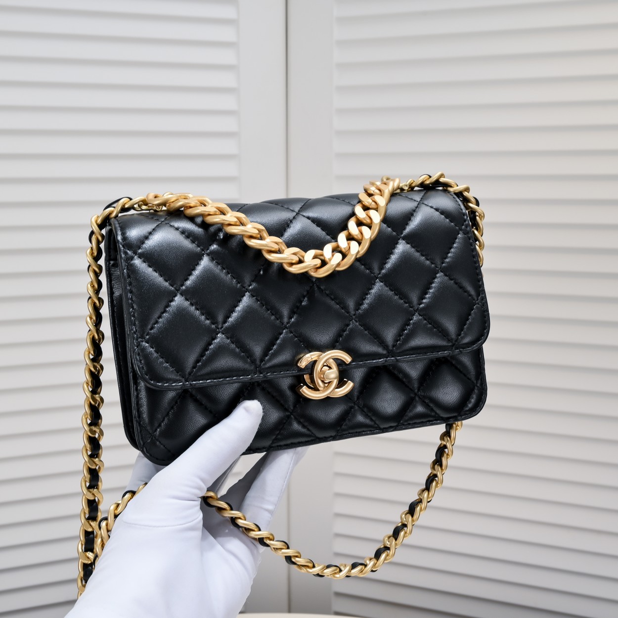 Chanel Soft Sheepskin Chain  Shoulder Bag Handbag