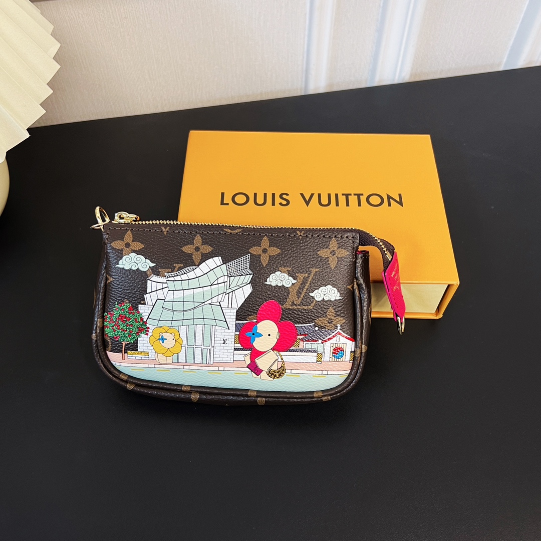 Louis Vuitton Multi Pochette Accessories Mini Bag Purse