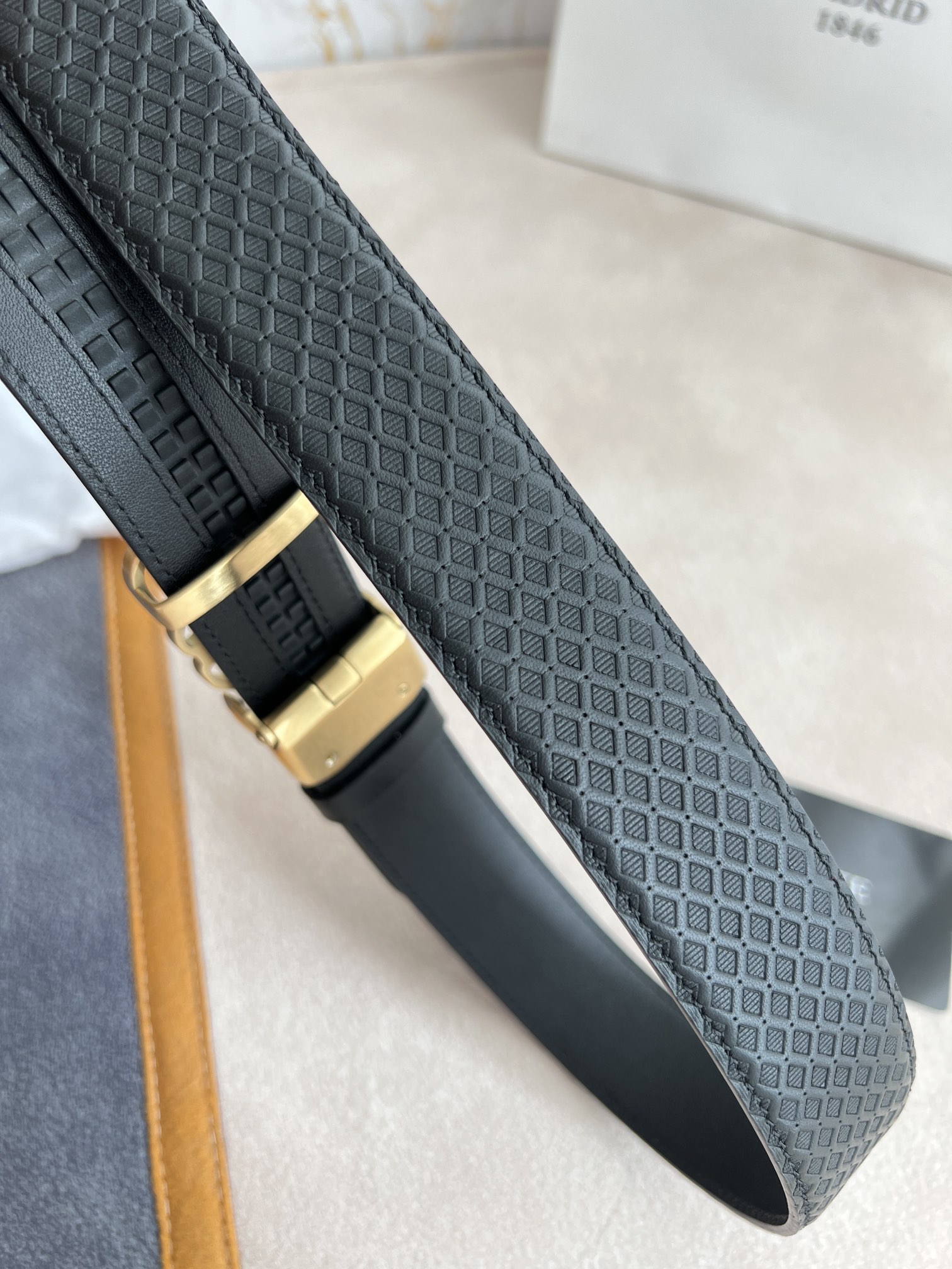 Loewe Leather Belts 1:1 Mirror Version