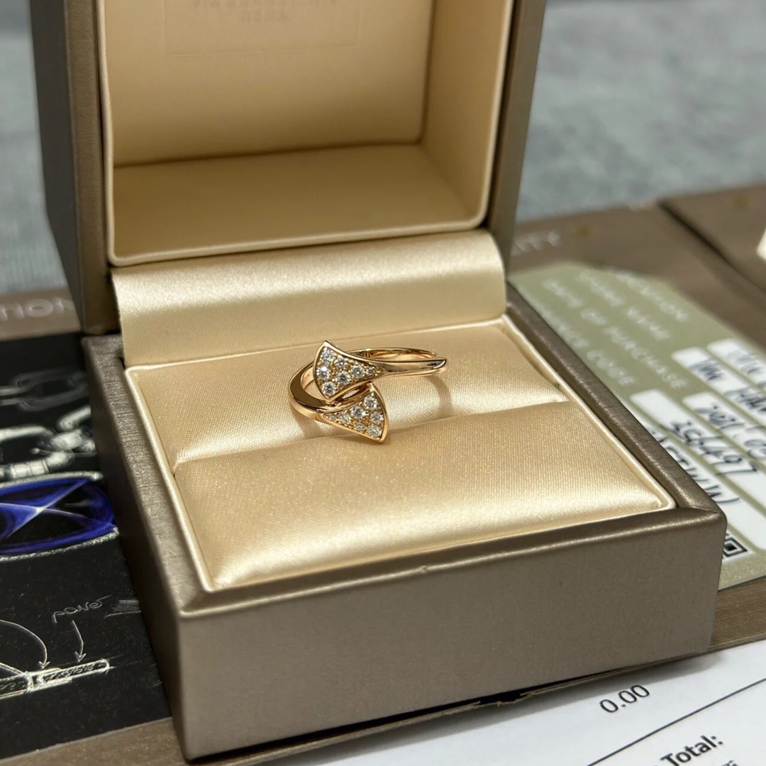 BVLGARI DIVAS'DREAM RING
