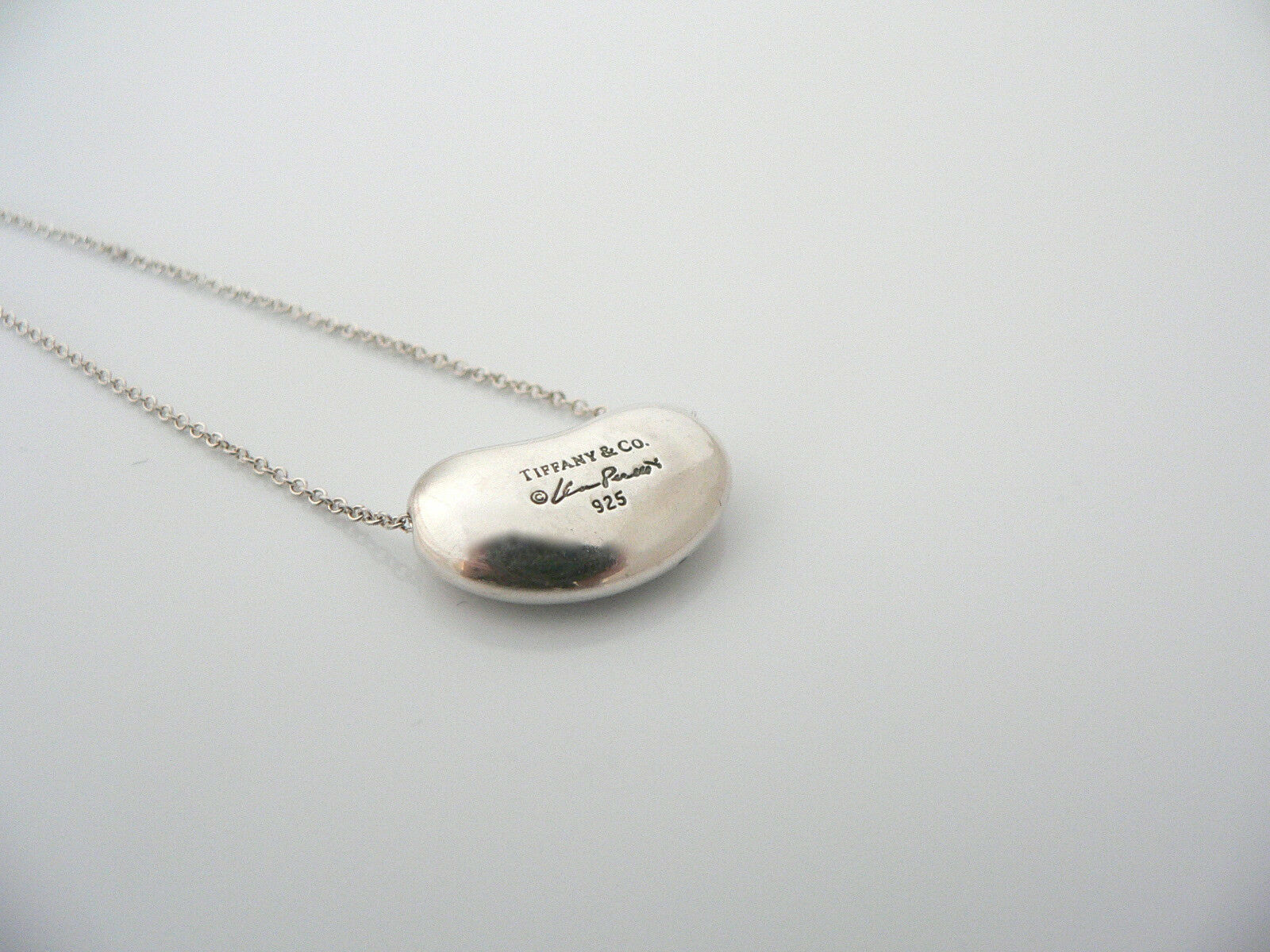 Tiffany & Co Silver Peretti Bean Necklace Pendant Medium Charm Chain Gift Love