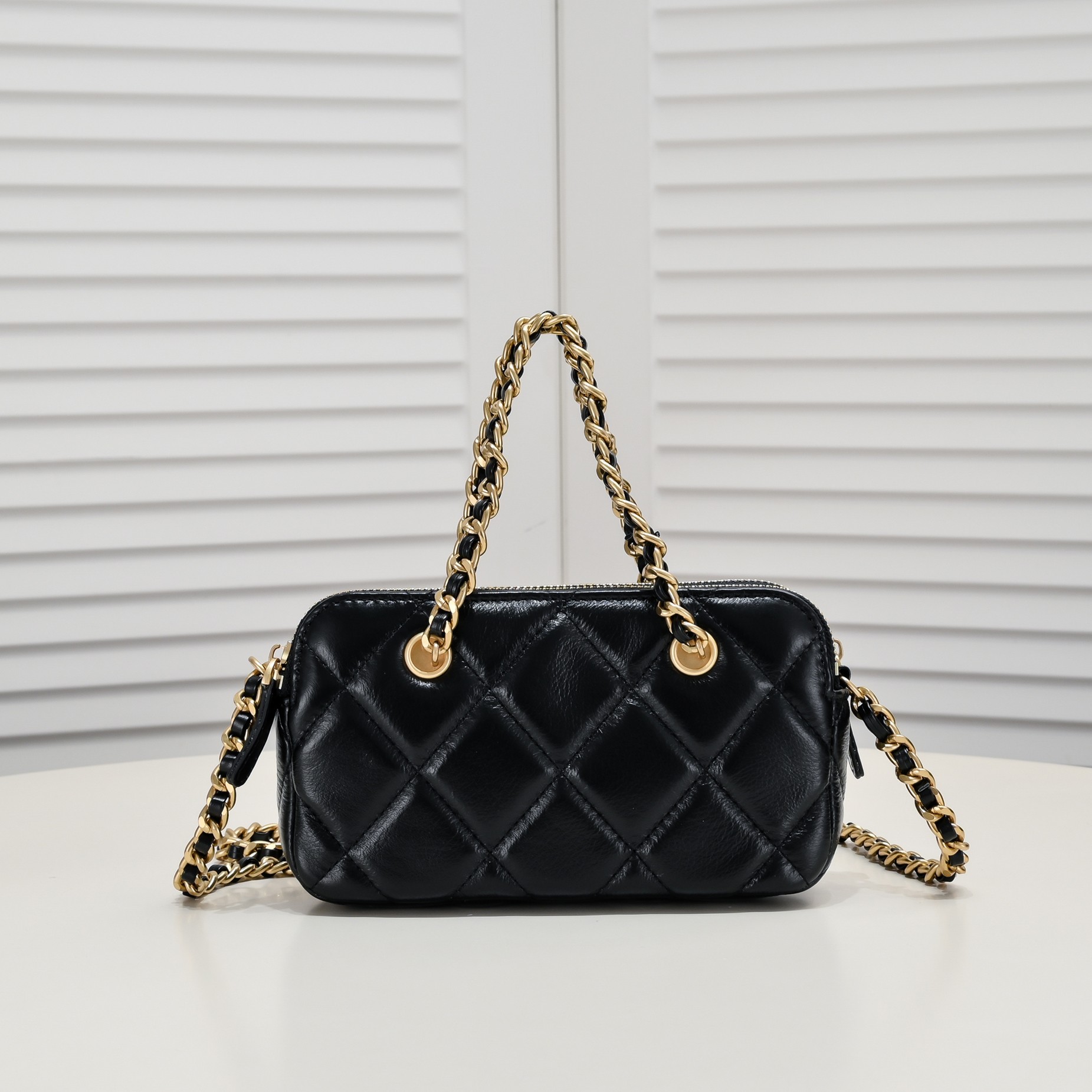 Chanel 23K Gold Coin Chain Bag Shoulder Bag Handbag