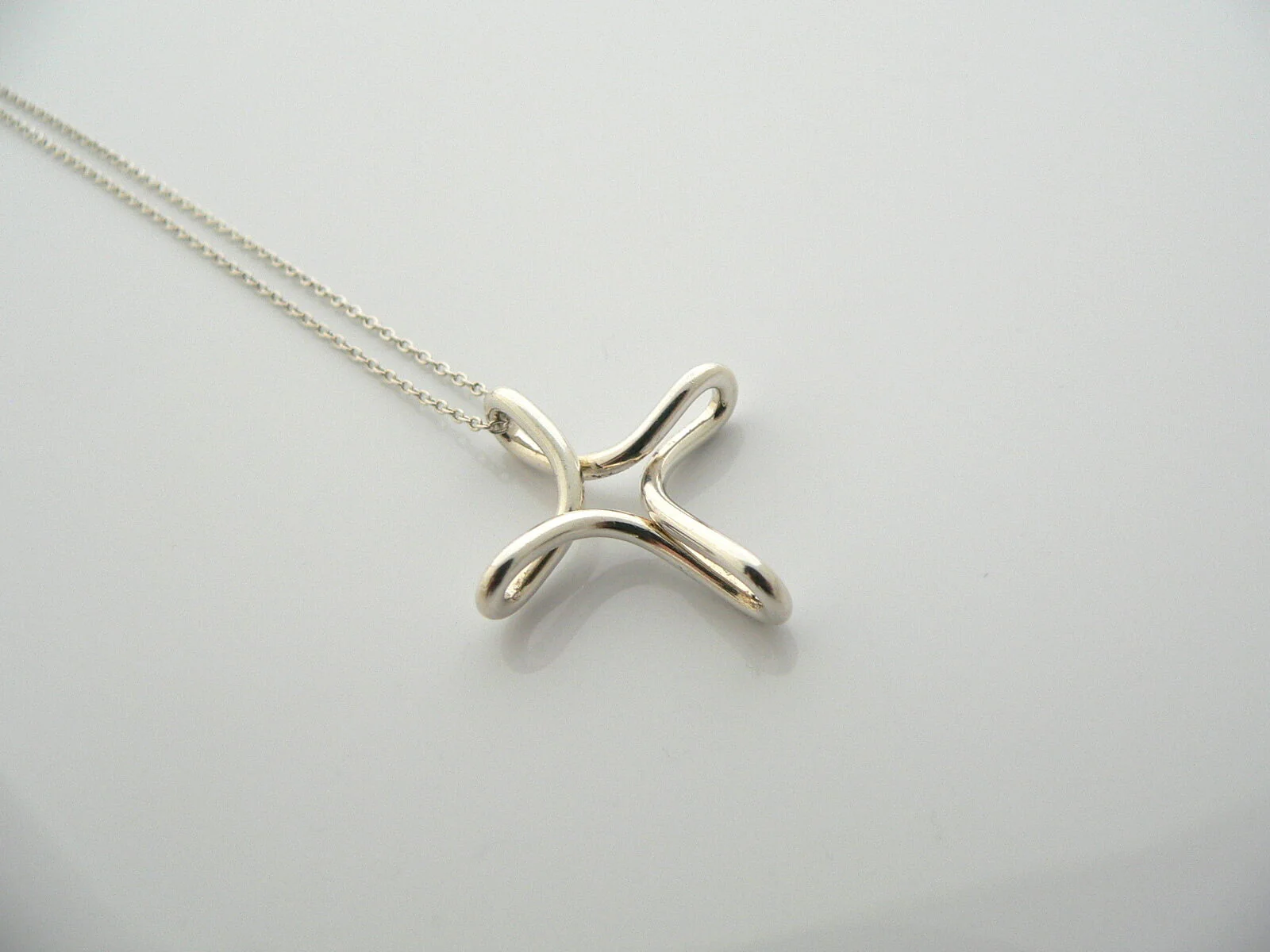 Tiffany & Co Peretti Infinity Cross Necklace Pendant Charm Chain Silver Gift