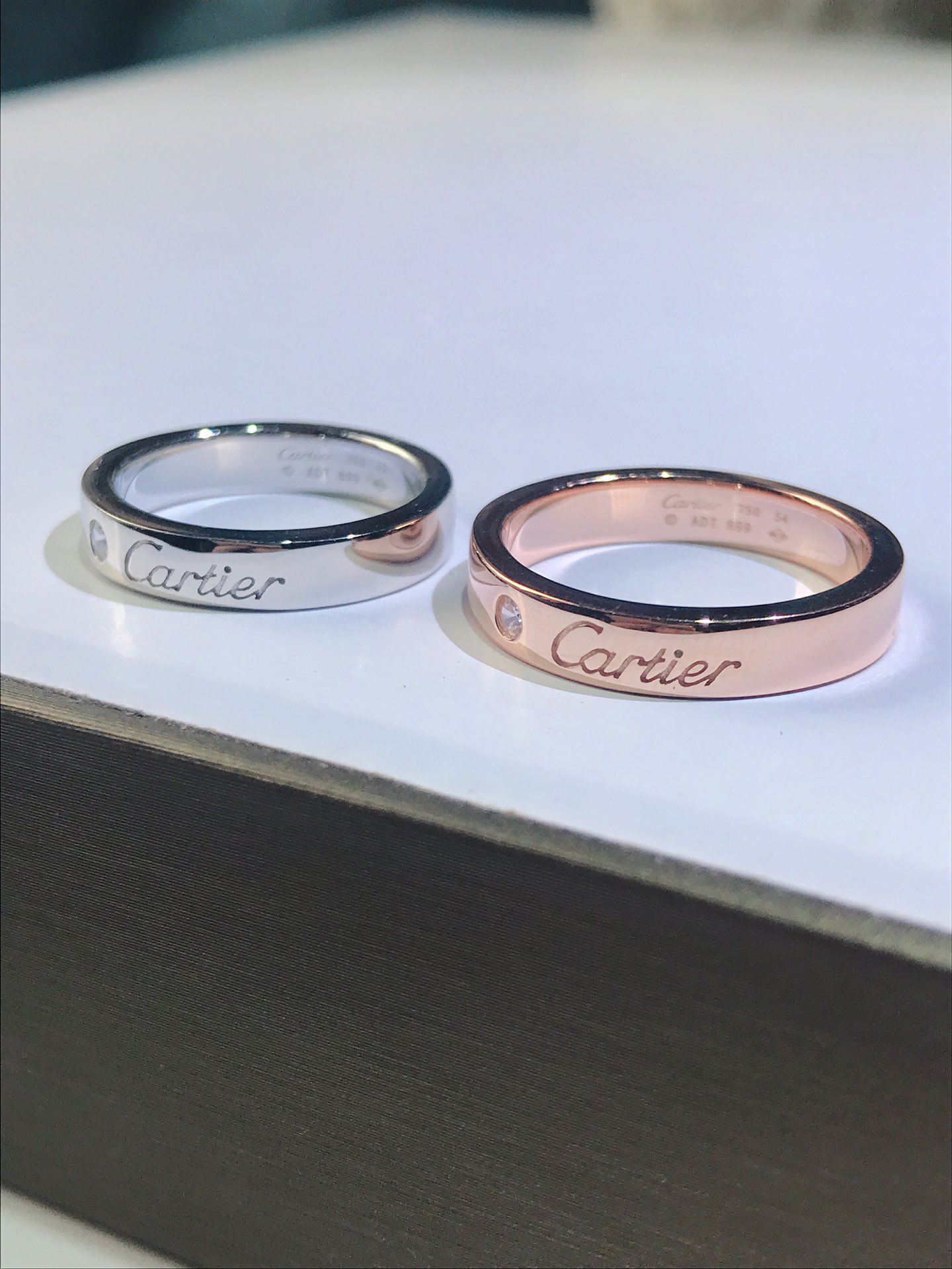 Cartier Signature Couple's Ring