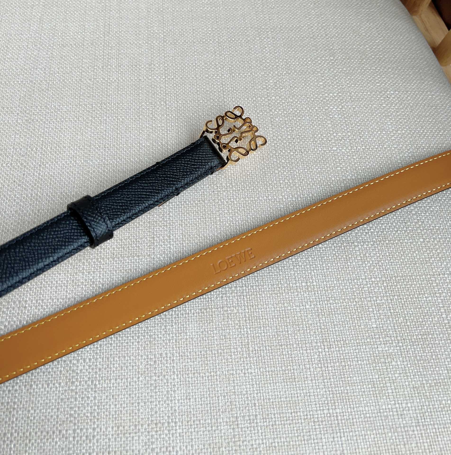 Loewe Leather Belts 1:1 Mirror Version