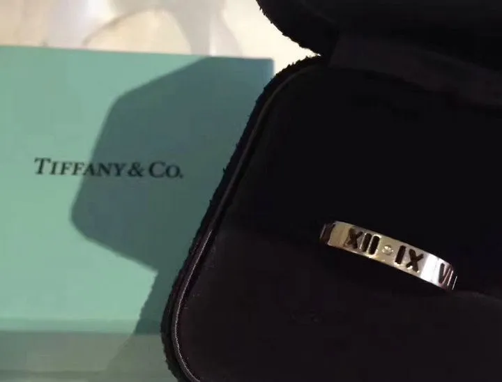 Tiffany Atlas Narrow 925 Silver Ring Lady Hollow-Out Replica 2021 GRP08615