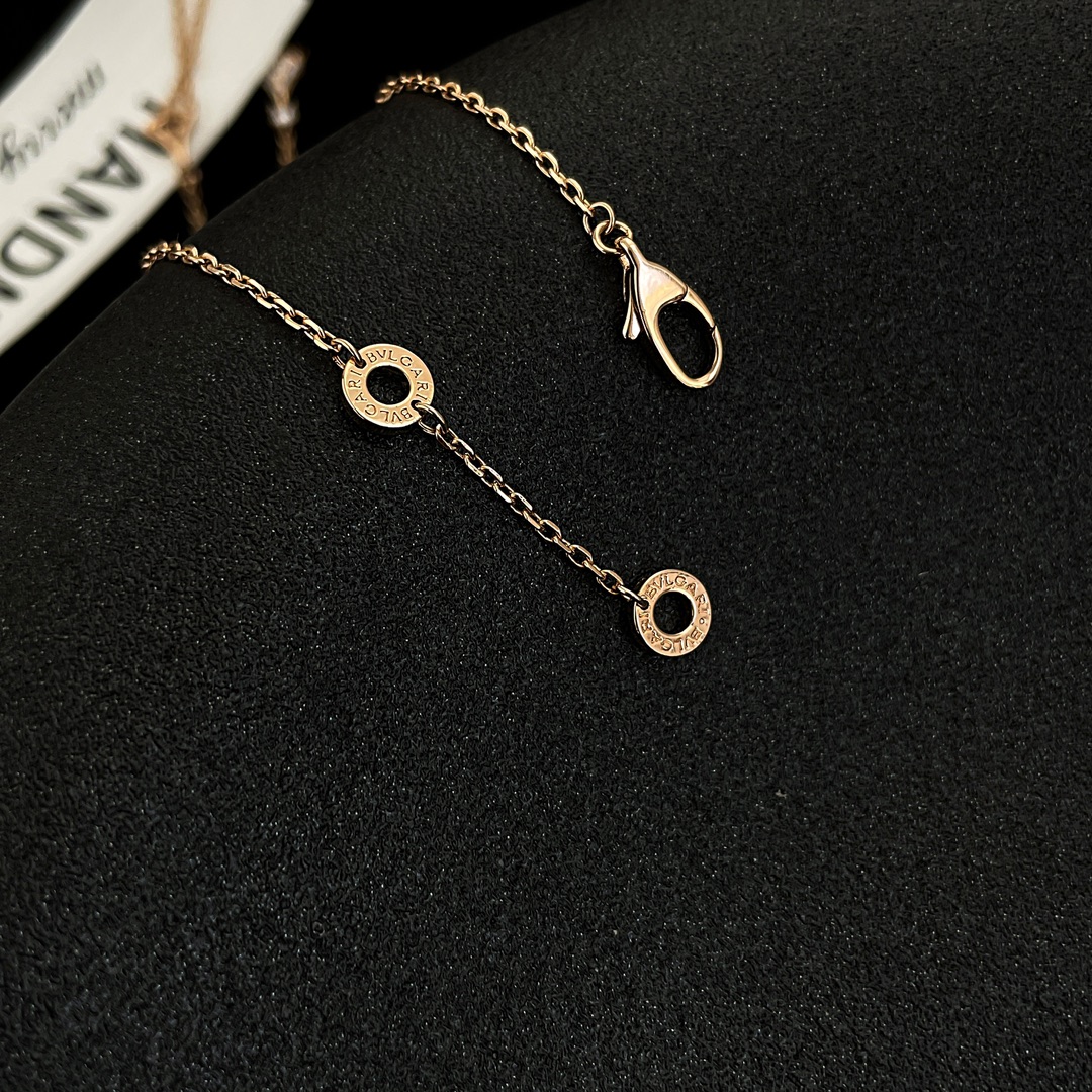 BVLGARI DIVAS' DREAM NECKLACE, Must-have, Rose Gold