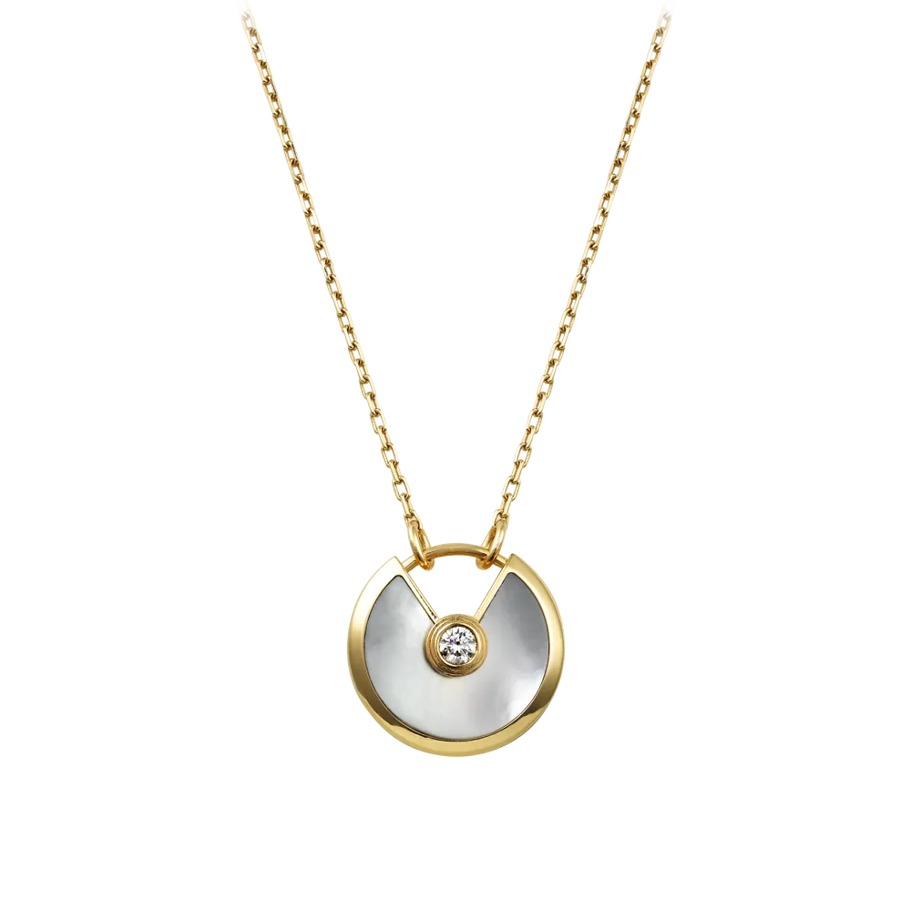 Amulette De Cartier Necklace Yellow Gold, Diamond, White Mother-Of-Pearl B3047500