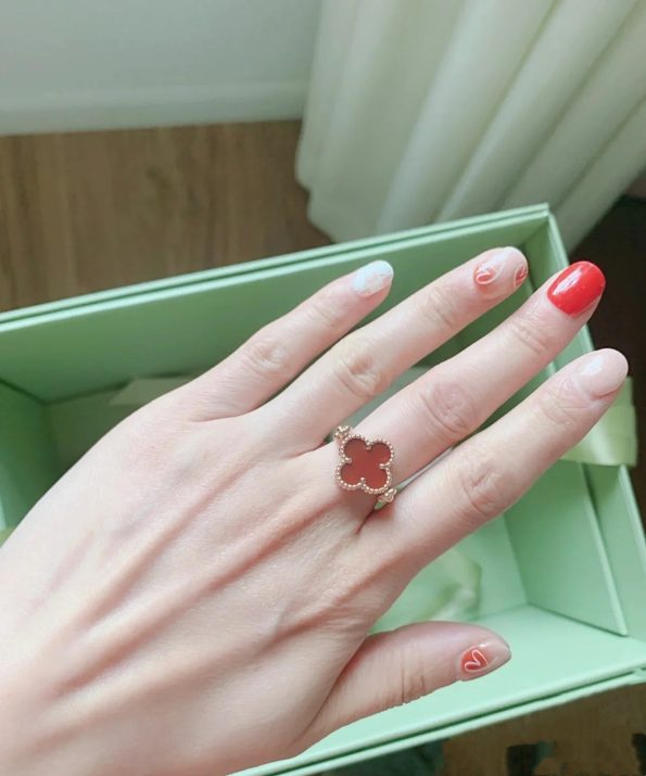 Van Cleef Clover Ring Dupe, Available in a variety of colors