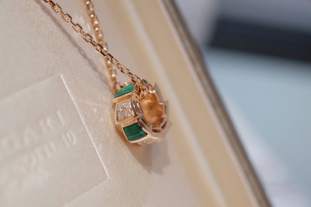 Bvlgari SERPENTI VIPER NECKLACE