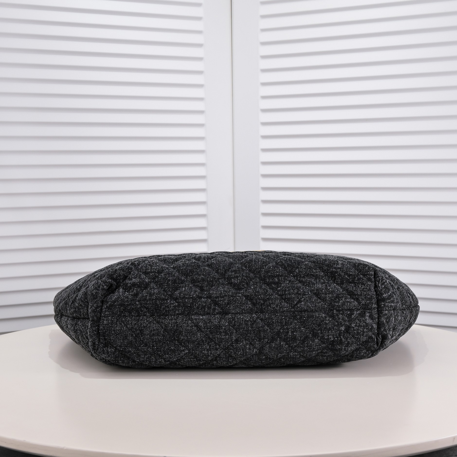 Saint Laurent YSL Icar Maxi Shopping Bag In Quilted  Shoulder Bag Handbag