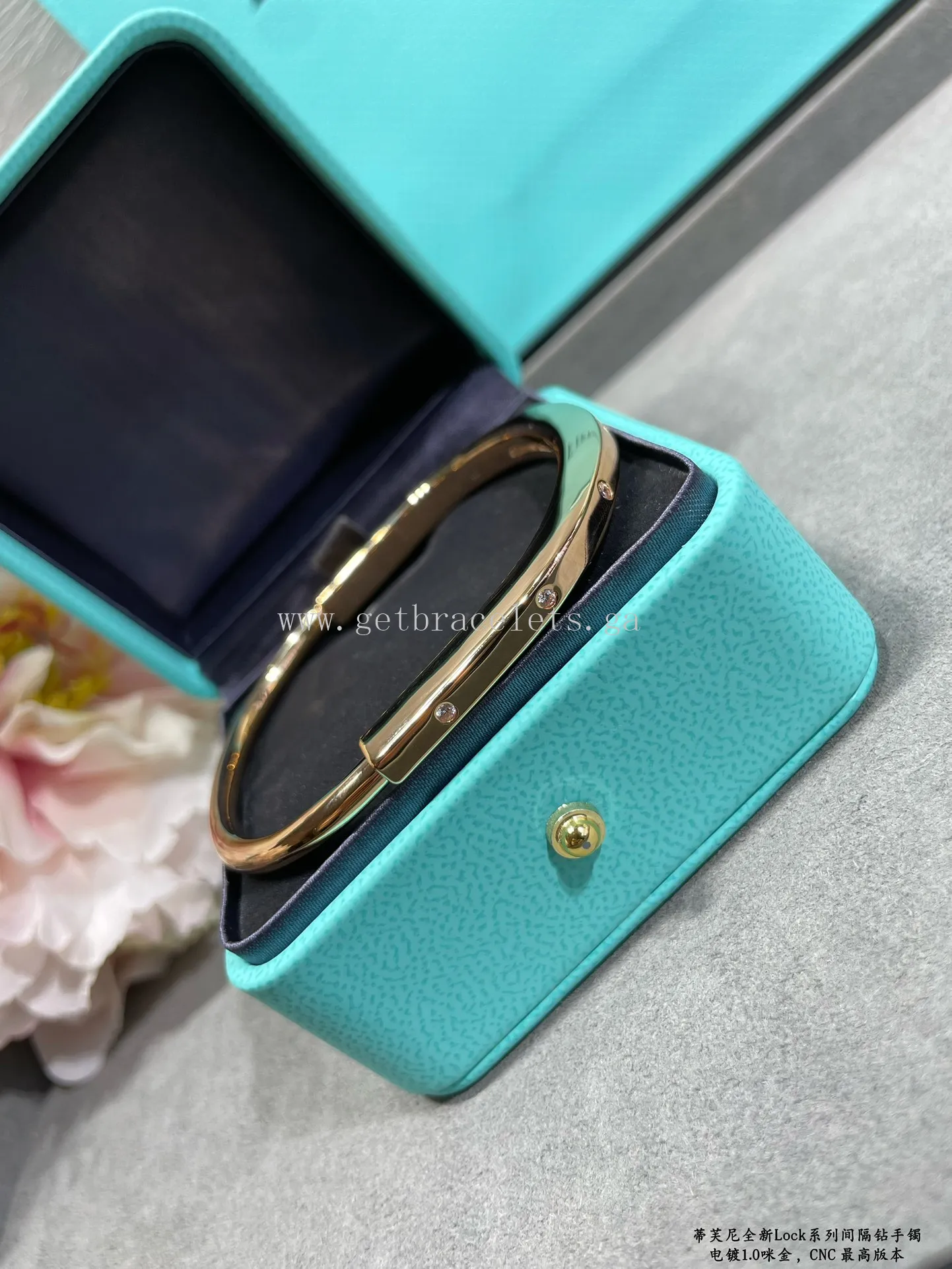 Tiffany Lock Bangle in White Gold/Rose Gold/Yellow Gold with Diamond Accents