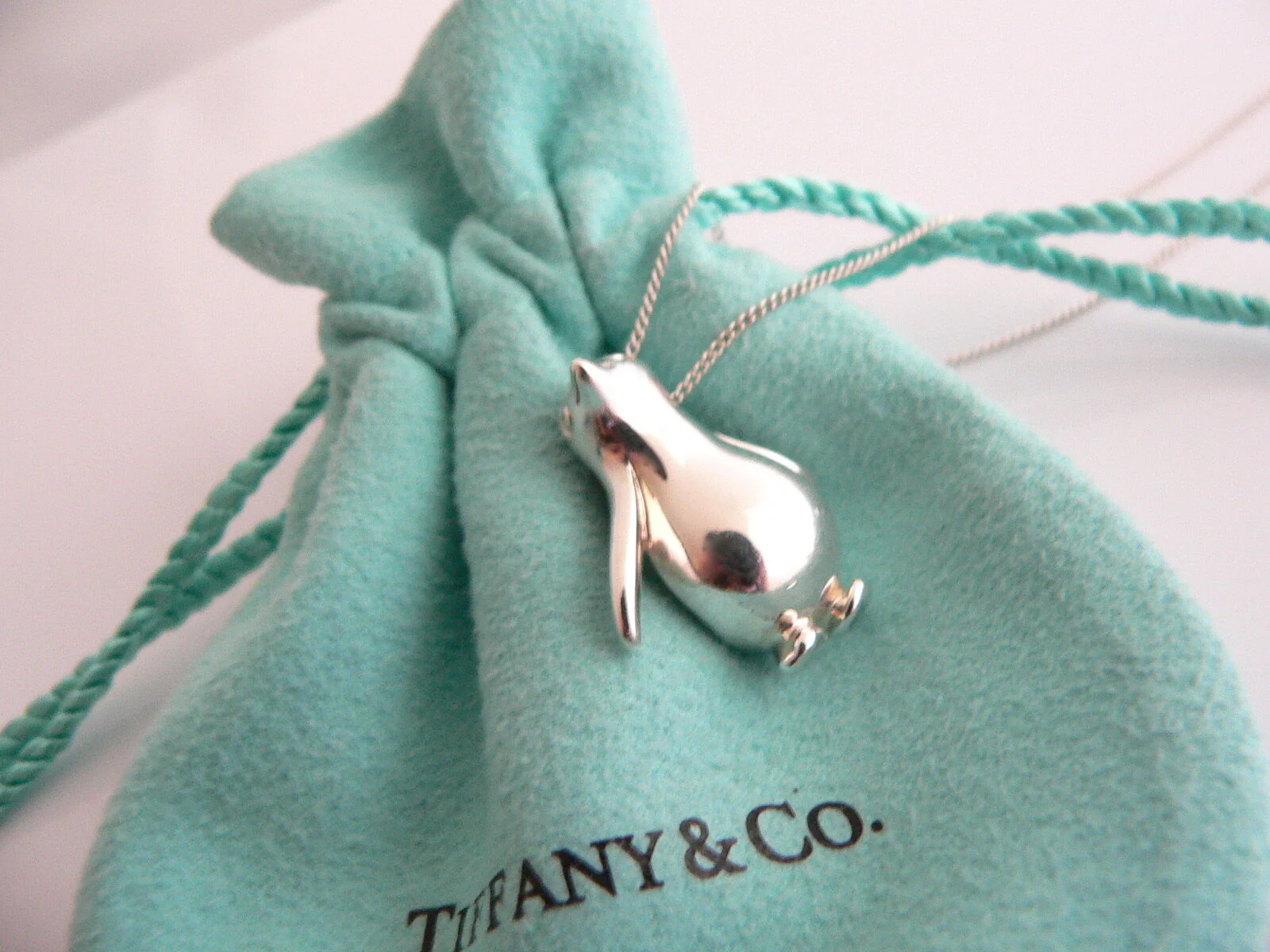 Tiffany & Co Silver Nature Penguin Bird Necklace Pendant Charm 21 In Chain Gift