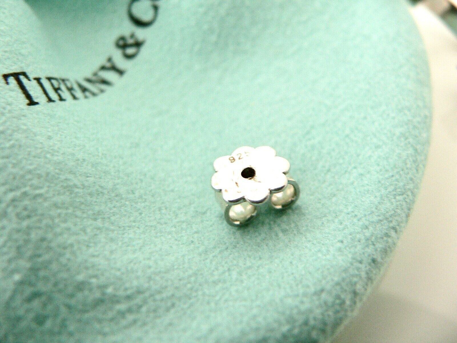 Iridesse Tiffany & Co Pearl Dangle Dangling Hoop Earrings Silver Love Gift Pouch