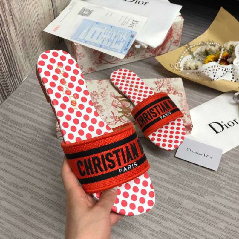 Dior DWAY Slide Slipper Sandals (Replica)