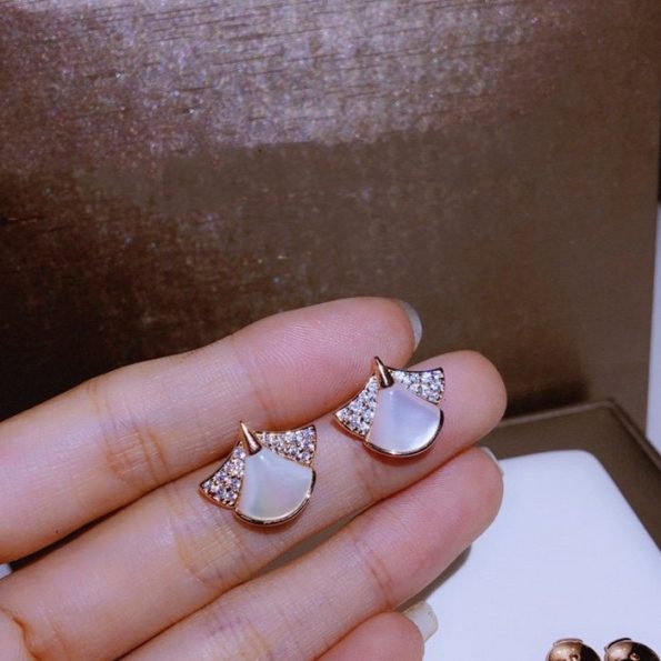 Bvlgari DREAM EARRINGS Dupe, White Skirt Earrings