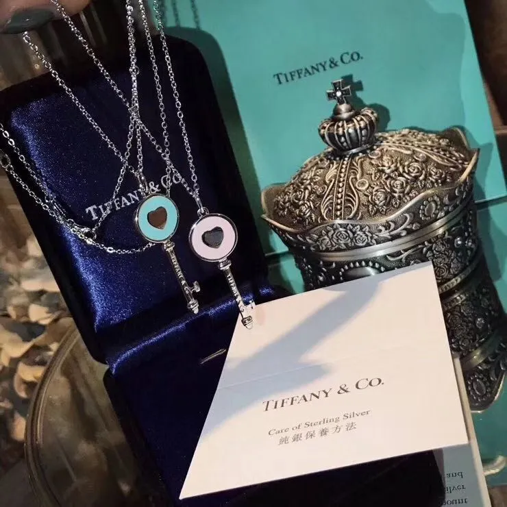 Knock-off Stylish Tiffany Keys Elegant Blue Enamel Heart Key Pendant Womens Sterling Silver Necklace Blue/Pink GRP09581