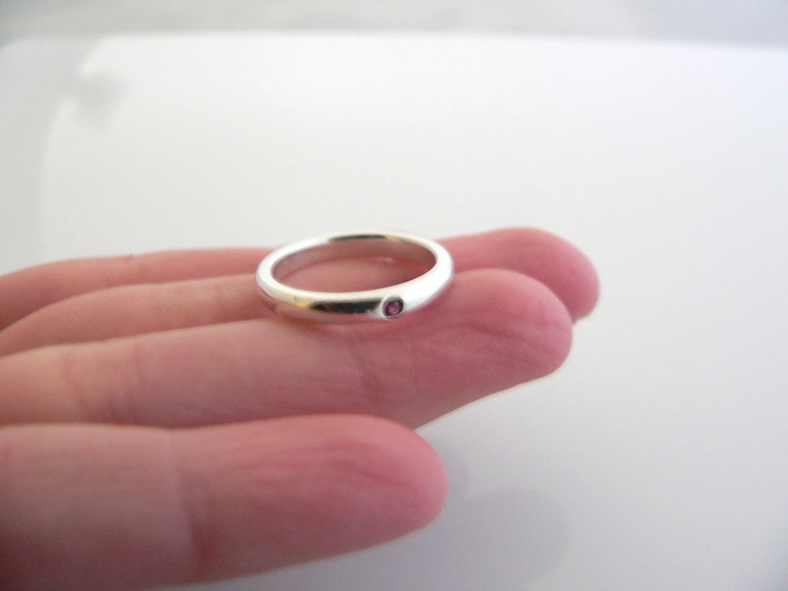 Tiffany & Co Silver Peretti Ruby Ring Stacking Gemstone Band Sz 5 Gift Love