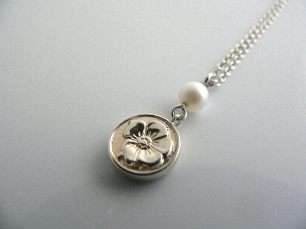 Tiffany & Co. Silver Nature Rose Pearl Necklace Pendant Charm Chain Gift Pouch