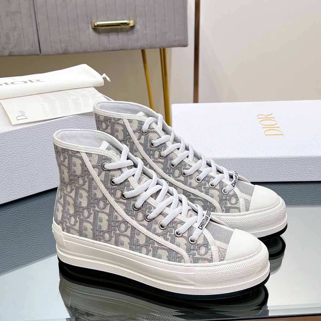 Dior Walk'n'Dior High Shoes Sneaker (Replica)