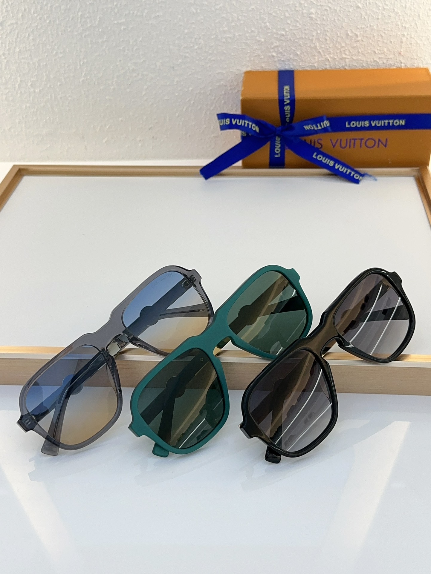 Louis Vuitton LV Sunglasses