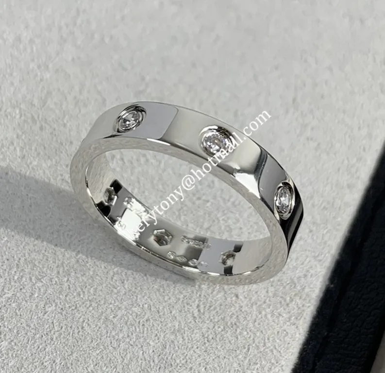 Top Sale Cartier Love Ring 18K White Gold Ring With 8 Diamonds B4050600 Online